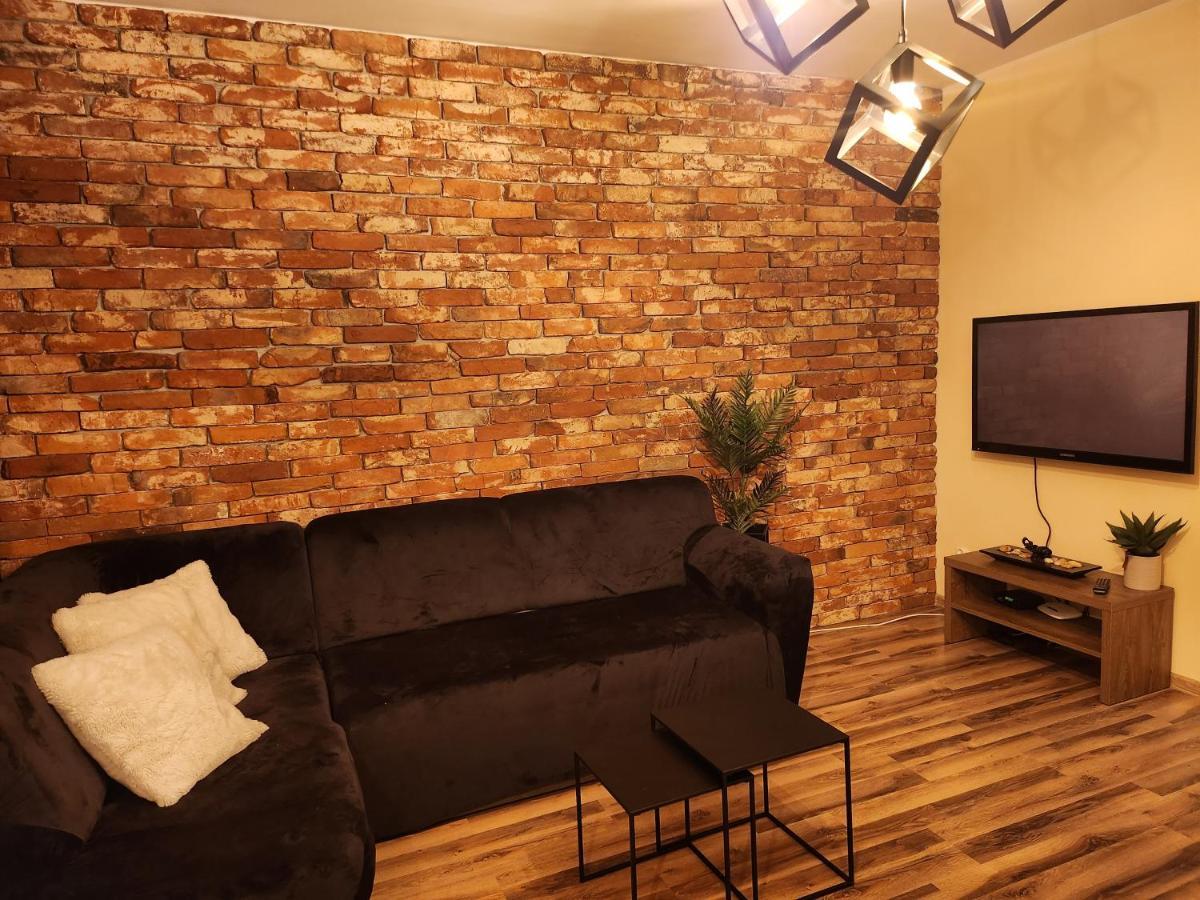 Apartament P&P Apartment Иновроцлав Екстериор снимка